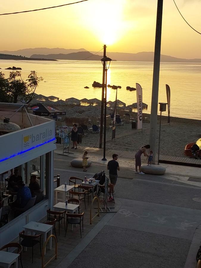 Rika's Seaside Daire